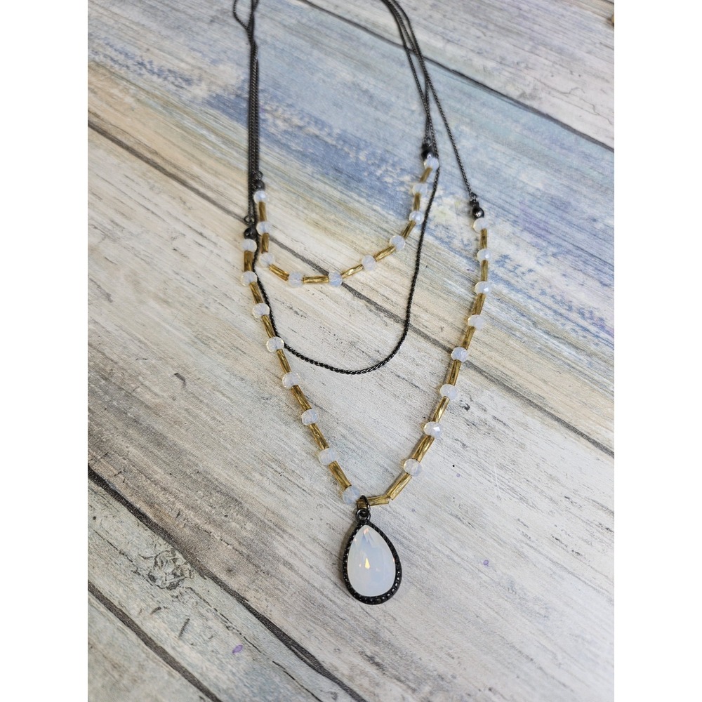 Layered Moonstone Gold Tone Beaded Necklace 20" chain NWOT‎